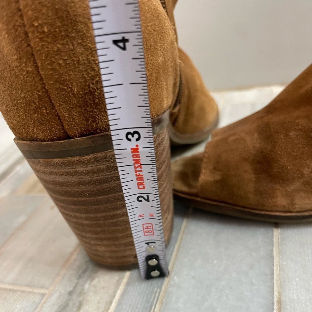 Lucky Brand peep-toe booties with cutouts in brown tan suede size 8 - Picture 15 of 15